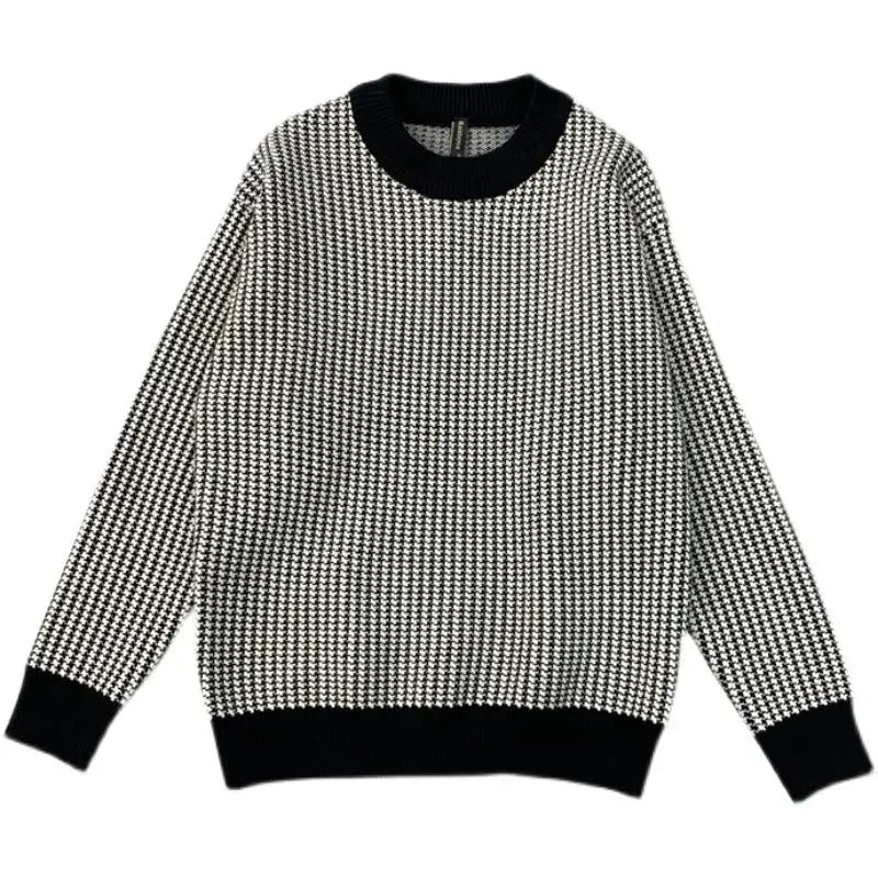 Men’s Round Collar Plaid Knitted Sweater – Classic Pullover Style